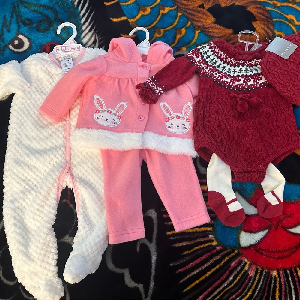 3 outfits 6 Months